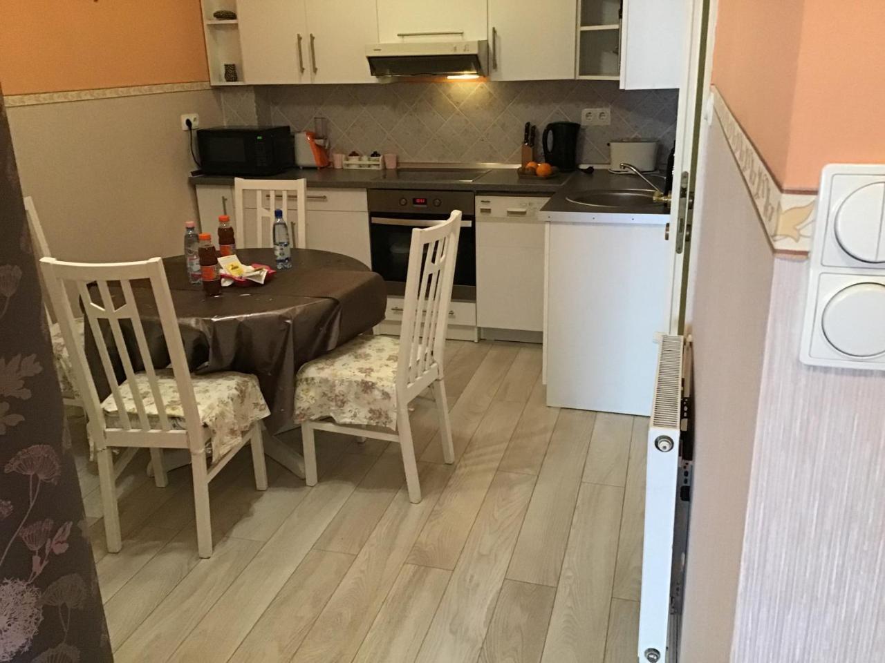 Family Wellness Apartman Hajdúszoboszló Exterior foto